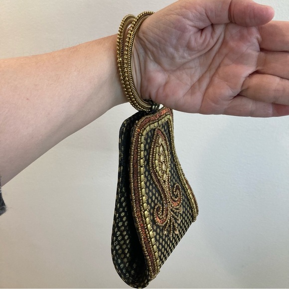 MINI Wristlet Bag Beaded and Sequin Evening Bag - Picture 9 of 10